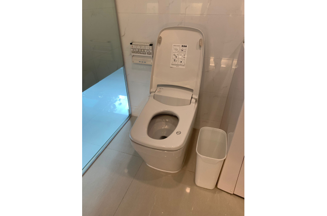 駿寶居